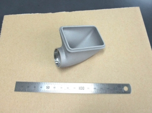 三次元形状のフランジです